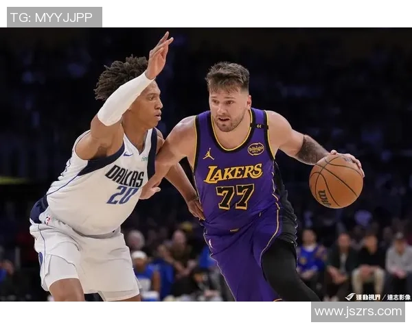 2013年湖人与小牛的经典对决回顾及赛季影响分析